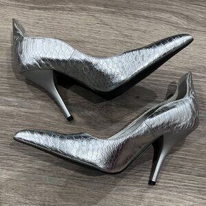 Anne Michelle Metallic Silver Snake Print Stilettos